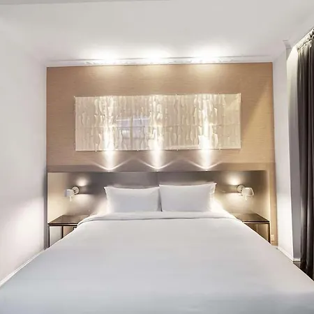 Radisson Blu Hotel. Centre Hotel *